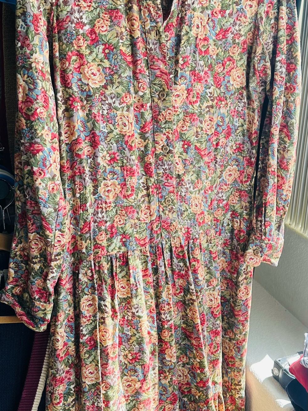 Floral Button-Front Long Sleeve Dress in Multicolor